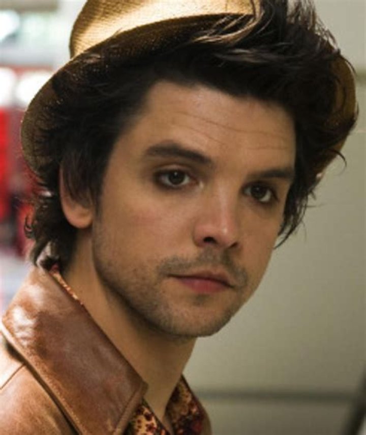 Andrew Lee Potts