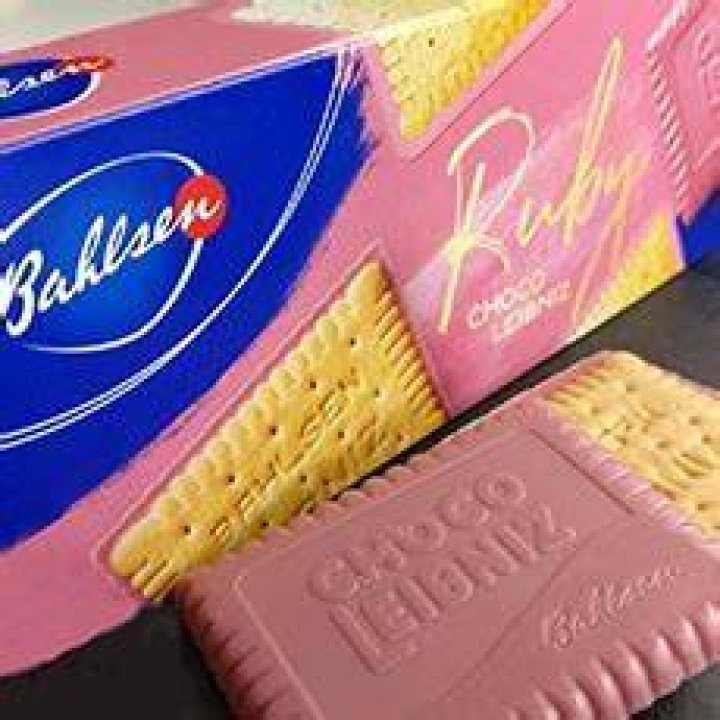 Bahlsen Choco Leibniz presents Ruby, $4.99, Select grocers
