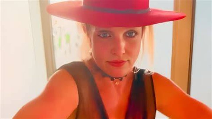 Britney Spears Dances in Underwear & Talks Jay-Z Collaboration: Video