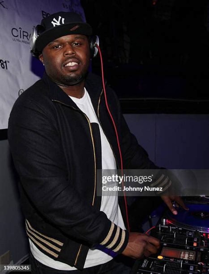 DJ Steph Floss