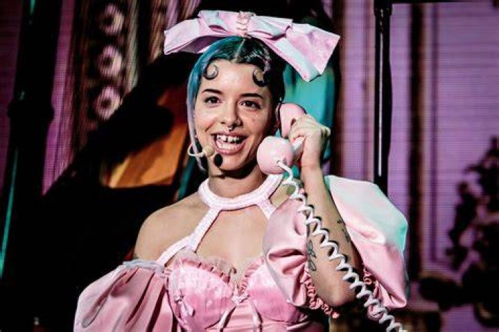 melanie martinez